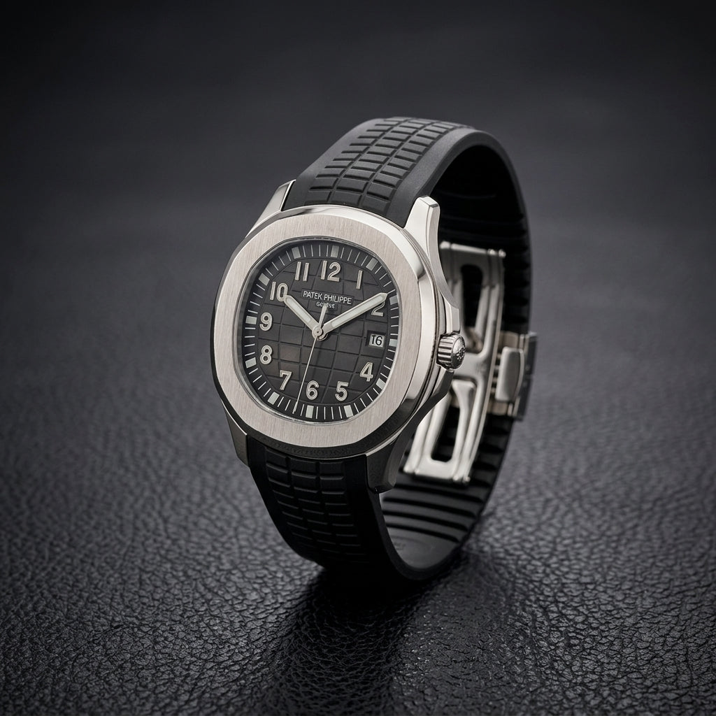 Patek Philippe Aquanaut - Black