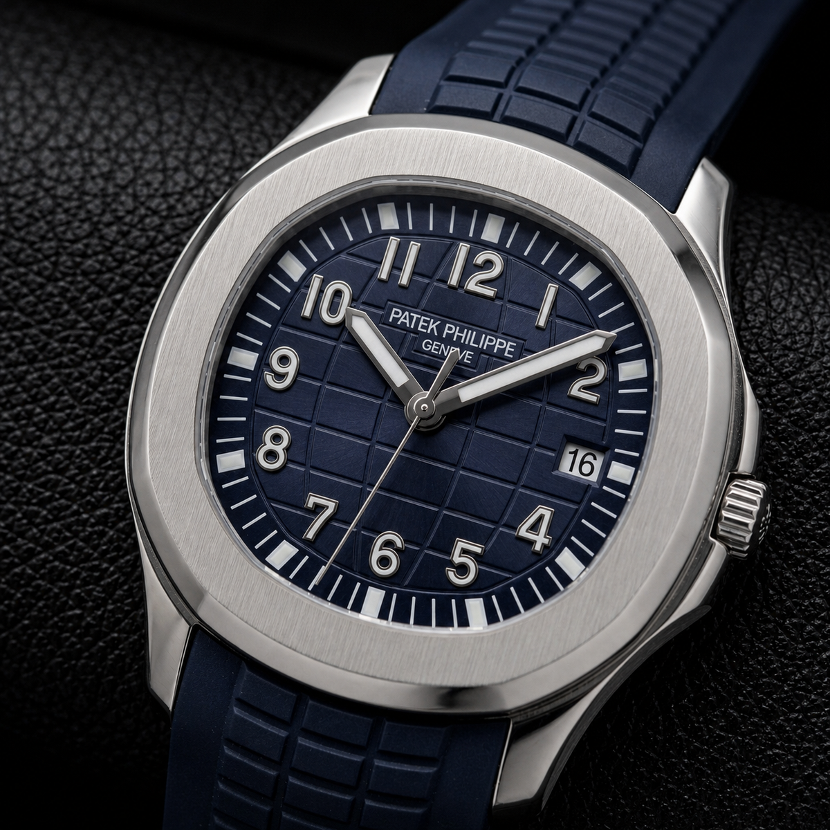 Patek Philippe Aquanaut - Navy